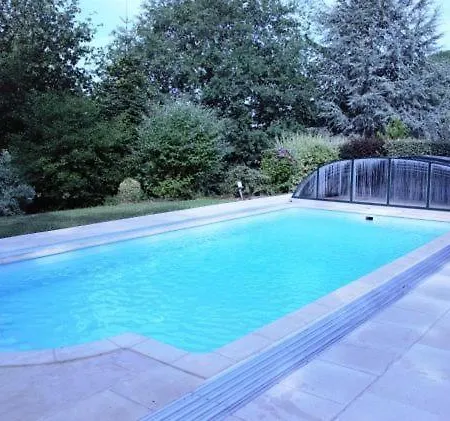 Le Des Pesettes Bed & Breakfast 3*